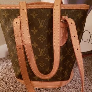 100% Authentic Louis Vuitton Bucket